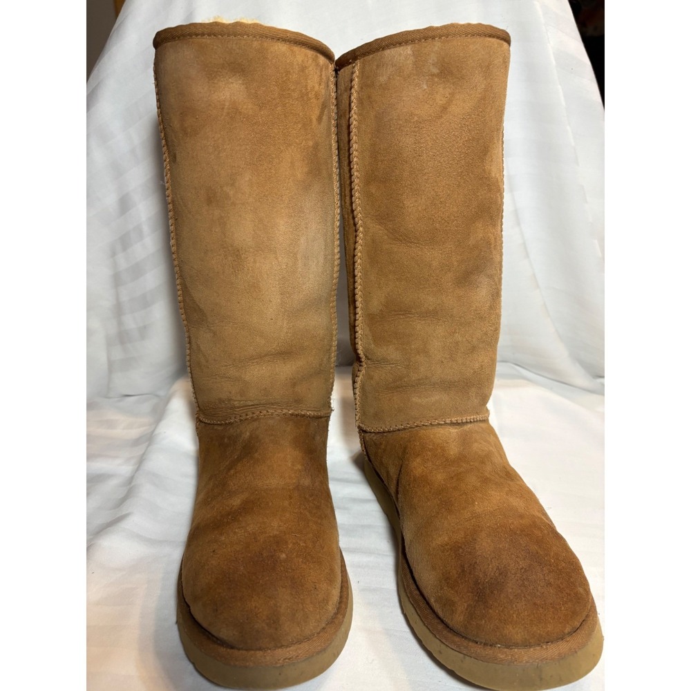 UGG‎ Australia Classic Tall Chestnut Suede Sheepskin Boots Brown 5245